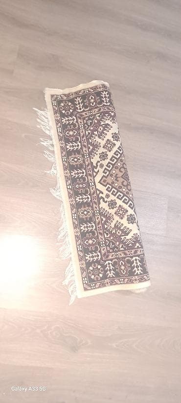 meissen: 🧶 Xalça satılır
Ölçüsü: 1.50x 90. Səliqəli vəziyyətdədir. 20 AZN — 1
