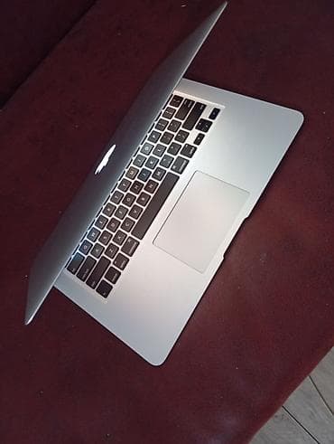 en ucuz macbook air 13: Apple MacBook Air 13" (Model A1369, EMC 2392) - Korpus: gümüş rəngli — 8