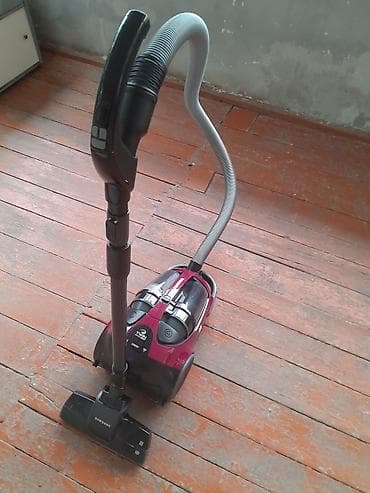 Samsung tozsoran – silindrik, konteynerli (toz torbasız) model. çox