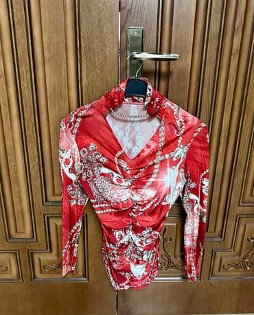 boğazlı qadın sviterləri: 10 azn Razmer S/M — 8