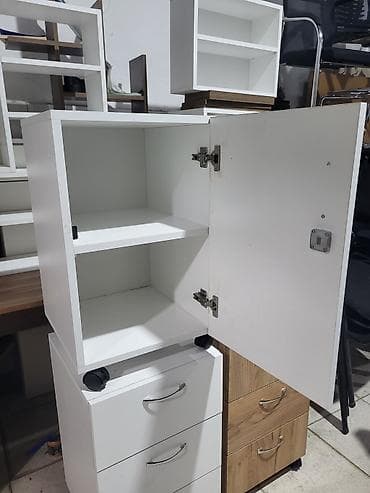 Digər dolablar: Ağ rəngli, təkərli kilidli dolab - Material: laminat/MDF tipli ağ — 5