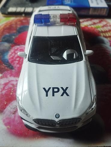 cd disk: YPX (Yol Patrul Xidməti) polis maşını modeli - Korpus: ağ rəngli — 1