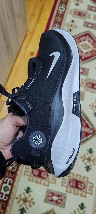 Nike React Infinity Run GTX kişi qaçış ayaqqabısı - Model: Nike React