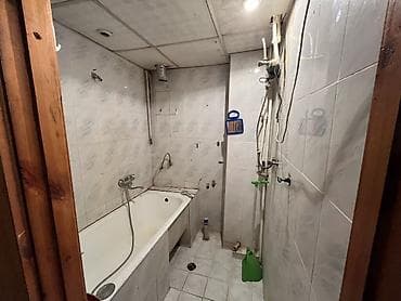 6 parallel kucesi: Bakı, Əhmədli, 4 otaqlı, Köhnə tikili, m. Əhmədli, 105 kv. m — 7