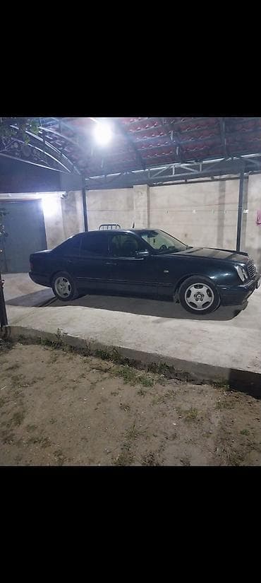 w212 kompressor: Mercedes-Benz E-Class (W210) sedan - Kuzov: 4 qapılı sedan, tünd rəng — 2