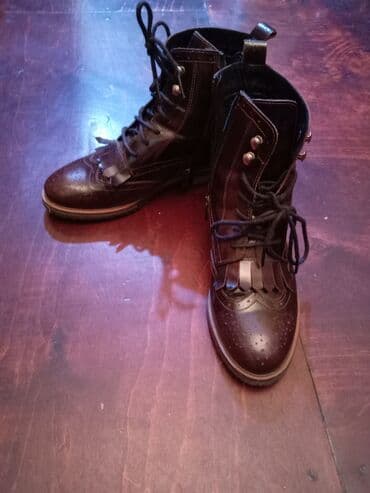 Ölçü: 36, rəng - Qəhvəyi, İşlənmiş lalafo.az -da Ölçü: 36, rəng - Qəhvəyi, İşlənmiş