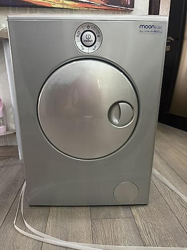 Paltaryuyan maşın Indesit, 6 kq, İşlənmiş, Avtomat, Qurutmasız
