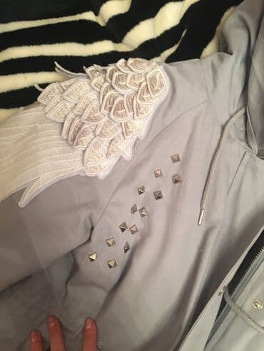 kişi üçün yay gödəkçələri: Teze istifade olunmuyub sadece birkasi yoxdu acig mavi reng coox gozel — 5