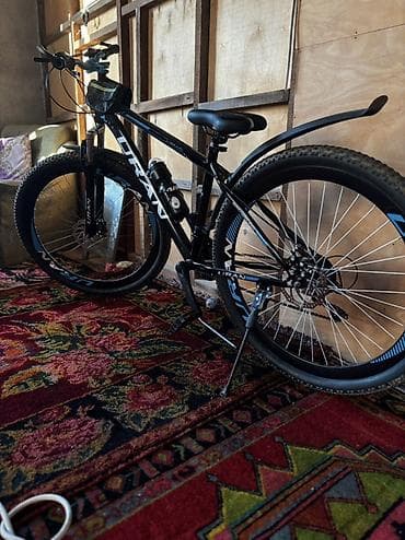 velo satışı: URAN dağ velosipedi 29luq Xüsusiyyətlər: - Korpus: yüngül alüminium — 2