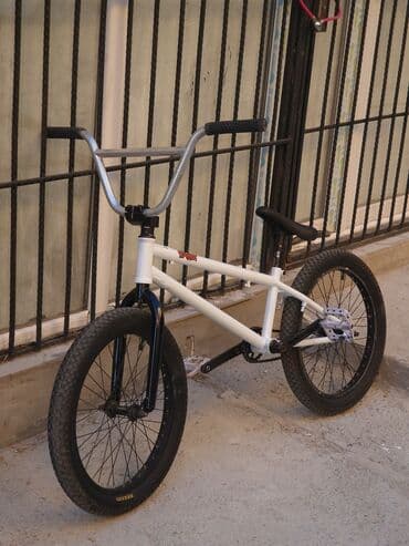 İşlənmiş BMX velosipedi 20", sürətlərin sayı: 1, Ünvandan götürmə