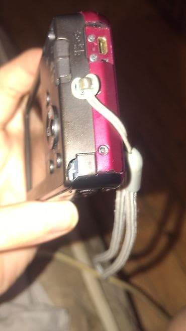 sony qulaqliq: Yeni kimidir. Sadece altinda balaca qiriqi var. Adapteri falan herseyi — 3