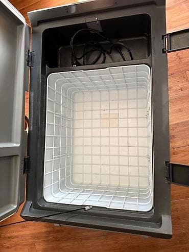 GPS naviqatorlar: Elektrikli portativ soyuducu - Geniş əsas bölmə: çıxarılan tor səbət — 5