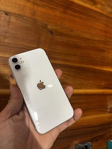 2 əl telefonlar: IPhone 11, 128 GB, Gümüşü, Simsiz şarj — 6