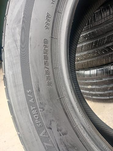 masin opel: İşlənmiş Şin Bridgestone 255 / 55 / R 19 — 4
