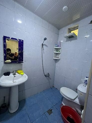 Kirayə evlər: Kirayə verilir ZABRATDA 2 otaq Ailəyə verilir OFİS haqqı 100 AZN — 5