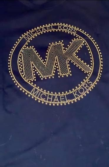 dis protezleri ve qiymetleri: Michael Kors qısaqoll T-shirt - Rəng: qara - Dizayn: ön hissədə iri — 2