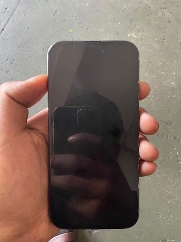 dell exos 7e2000: IPhone 15, 128 GB, Qara — 4
