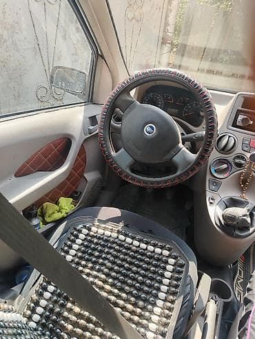avto karavan: Fiat Panda 4x4 – şəhər və kənar yollar üçün praktik kompakt krossover — 8