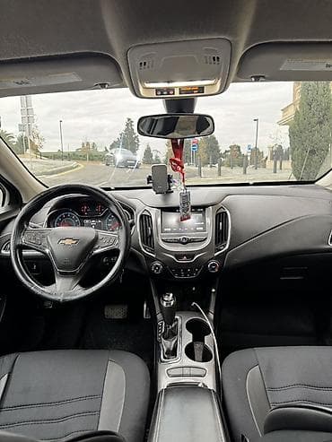 ucuz 011: Chevrolet Cruze Sedan – qara rəng, 4 qapı, AZ dövlət nömrə nişanı — 7