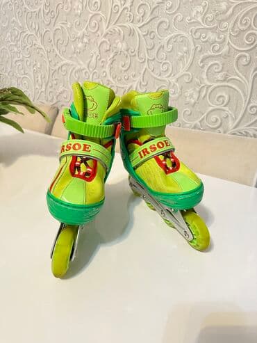 ролики квады в бишкеке: Rolik satılır 35 manata. Az sürülüb. 34-42 razmərə qədərdir böyüdüb — 1