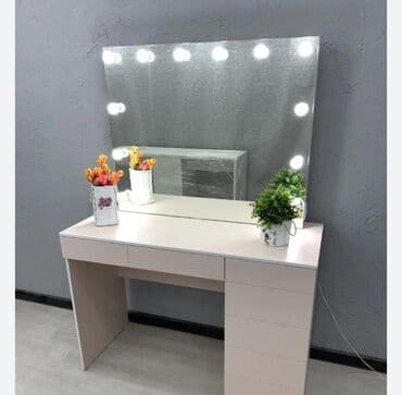 stolustu komputer: Yeni, Saş kəsimi üçün masa, Güzgülü — 7