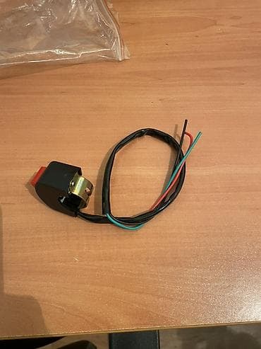 Düymələr: Mototsiklet/skuterlər üçün sükan üzərinə quraşdırılan iki rejimli — 4