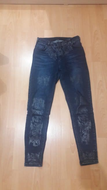 cins salvarlar ve koynekler: Jeans Fabrika razmer M — 8