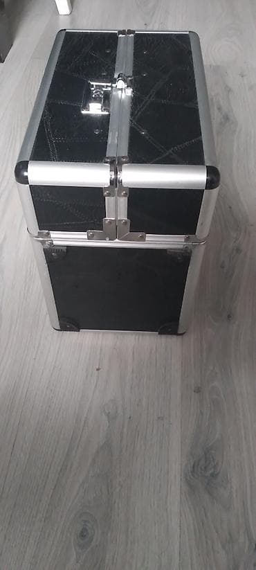 stay mate: Ager markalı sərt gövdəli kosmetik/aksessuar çantası. - Material — 3