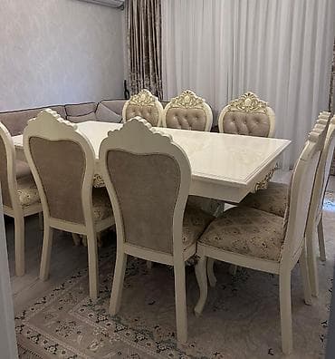 Qonaq otağı üçün, İşlənmiş, Açılmayan, Dördbucaq masa, 8 stul