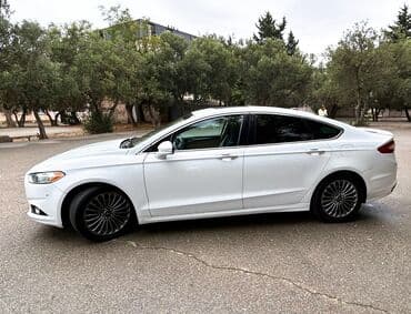faizsiz kreditlə maşın: Ford Fusion: 1.5 l | 2015 il 205841 km Sedan — 4