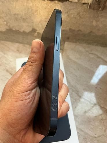 Elektronika: IPhone 13, Qara, Simsiz şarj — 4