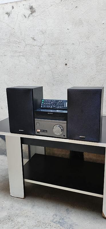 Orginal Full kompilekt Musiqi mərkəzi SONY CMD-S40D USB Bluetooth