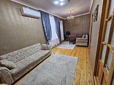 Bakı ş. Mərdəkan qəsəbəsində(Mərdəkan qalasının yanı və əsas yola çox — 1