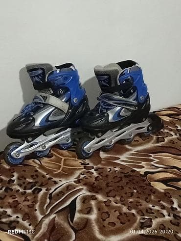 детский костюм для плавания: İkisi 50 manatdı, tək qırmızı 30, tək göy 25. İnline konkis (roller — 4