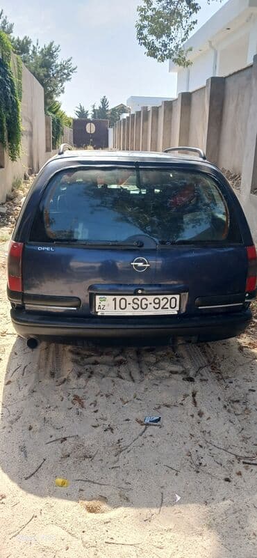 Opel Omega: 2 l | 1995 il 570000 km Universal