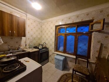 şəhər bağları mənzil satılır: Bakı, 4 otaqlı, Köhnə tikili, m. Neftçilər, 101 kv. m — 10