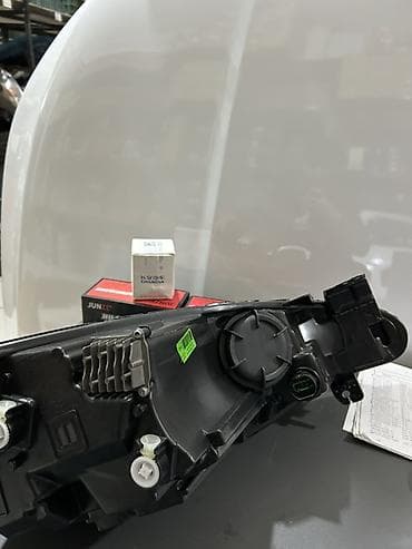 4 göz farası: Changan Ön Fara — 2