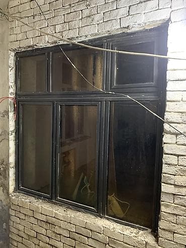 şaxta baba sekli: Alüminium çərçivəli pəncərə bloku - Material: qara rəngli alüminium — 1