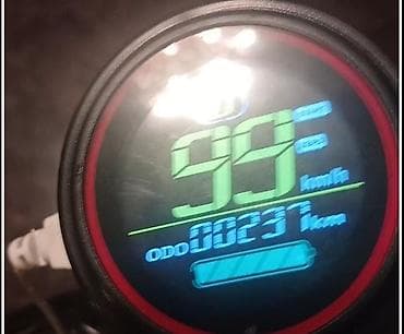 ucuz moped: Kugoo m4 pro oxşayan modeli di,sürət 99 göstərir amma gedir — 4