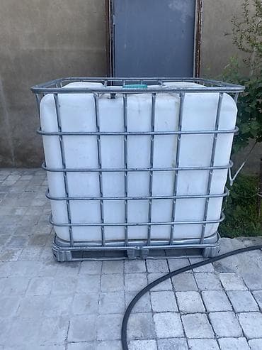 çən: Bak, Plastik, 1000 l l — 1