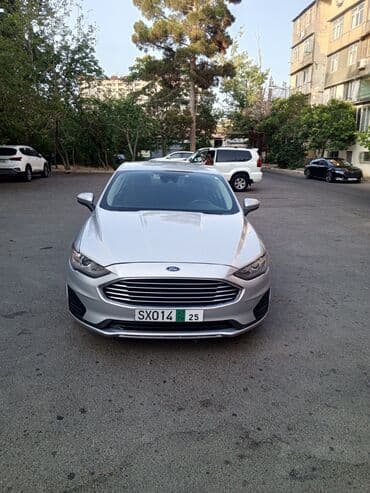 sürət qutusu yağı: Ford Fusion: 1.5 l | 2018 il 1 km Sedan — 1