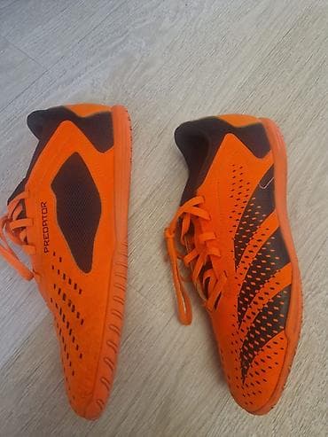 Мужская обувь: Original Adidas predator.41 razmer.Cəmi 3 dəfə geyinilib və yeni — 2