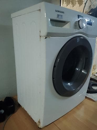 Samsung 6 kl. 3 ilin maşınıdı. sadəcə üz korpusu şəkildə də göründüyü — 2