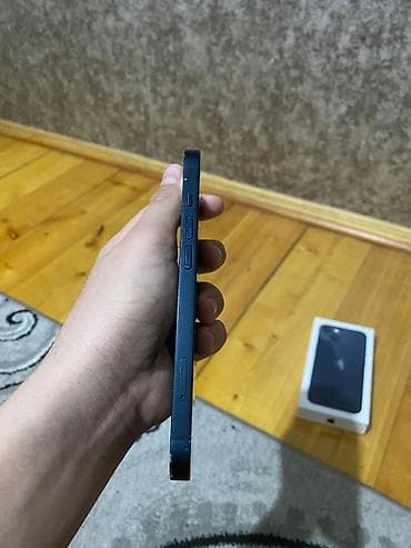 ipona: IPhone 13, Midnight — 6