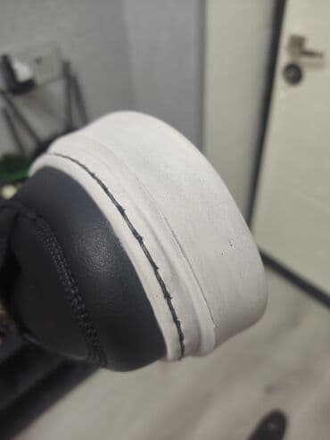 parça krasofkalar: Qara-rəngli uniseks idman ayaqqabısı. krasovka.Krasovka. 42-42.5 — 10