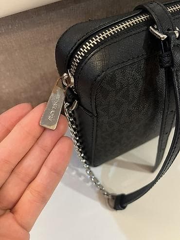 Şəxsi əşyalar: Çiyin çantası, Michael Kors — 5