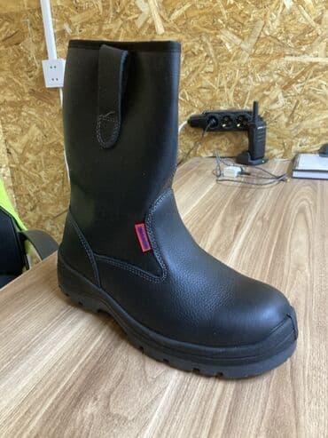 batinka modelleri: Məhsul: İşçi çəkməsi (qara, uzun boğaz) Təsvir: - Material: qalın — 1