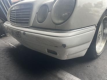 bufer: Ön, Mercedes-Benz E-Class W210 — 3