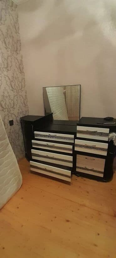 hamam şkaflari: İşlənmiş məbəl Şkaf ölçüsü 240x210x70 Kamot ölçüsü 145x45x115 Tumba — 3