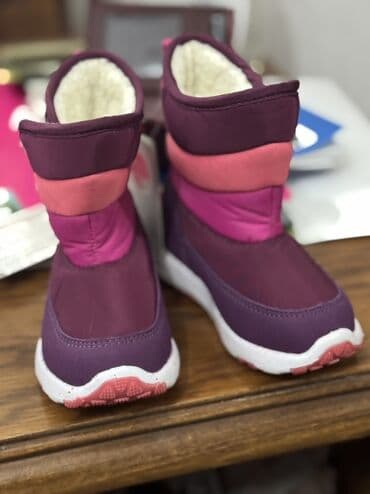 детская обувь ботинки: Gənclik mall cool clubdan baha alınıb. 20aznə satılır . 21razmer. Yeni — 3